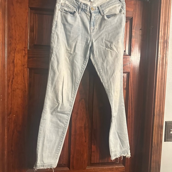 Frame Denim Light Wash Skinny Jeans - Picture 1 of 3